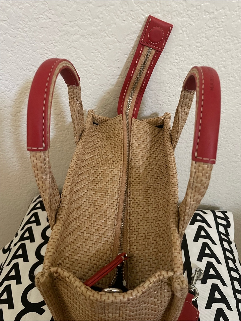 Marc Jacobs Straw Tote with Red Handles and Floral Embroidery - Picture 7 of 9